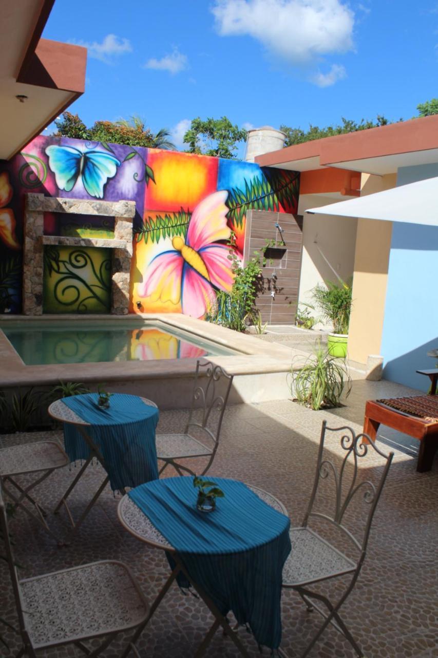 バリャドリッド Casa Tunich Naj Bed & Breakfast エクステリア 写真